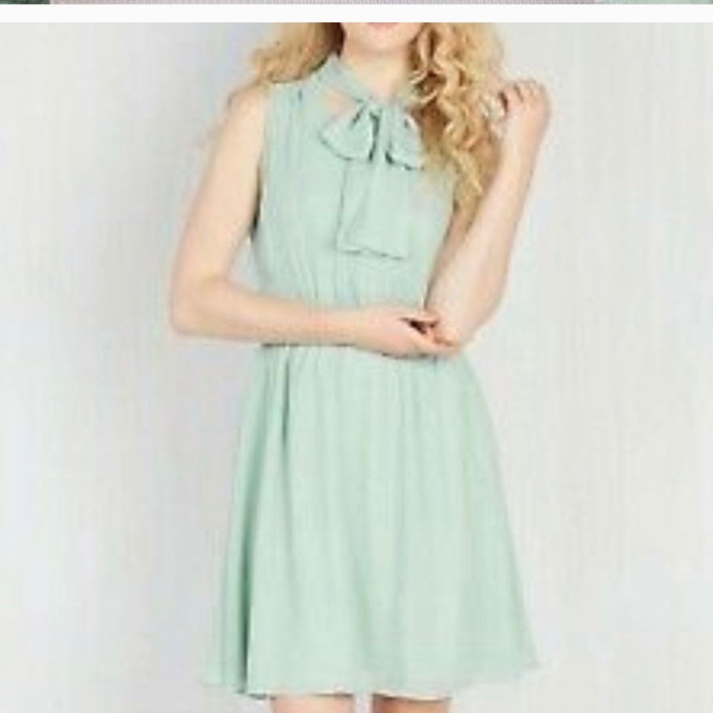 Sleeveless Dress Modcloth Tie-Neck Mint Green M.